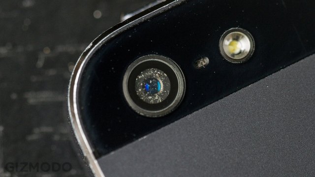 如何清理iPhone 5鏡頭中的灰塵  