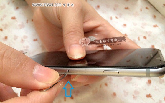 iPhone6怎麼打開卡槽