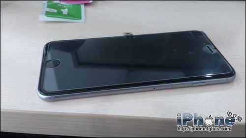 iPhone6 Plus貼膜技巧圖文攻略  