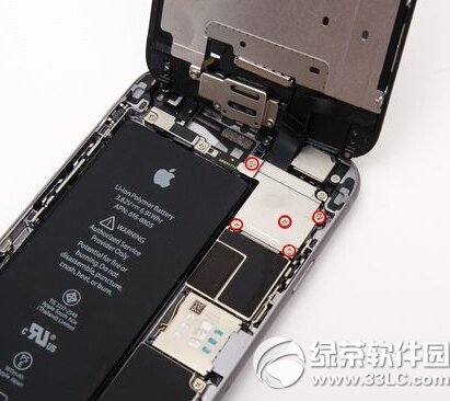 iphone6怎麼換電池 iphone6拆機換電池操作教程圖6