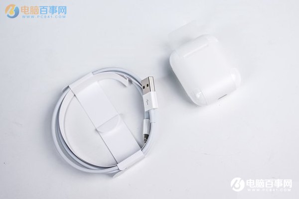 Airpods怎麼充電 蘋果Airpods無線耳機充電教程