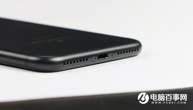 iPhone7 Plus黑色還是亮黑好看？黑色與亮黑色對比圖賞