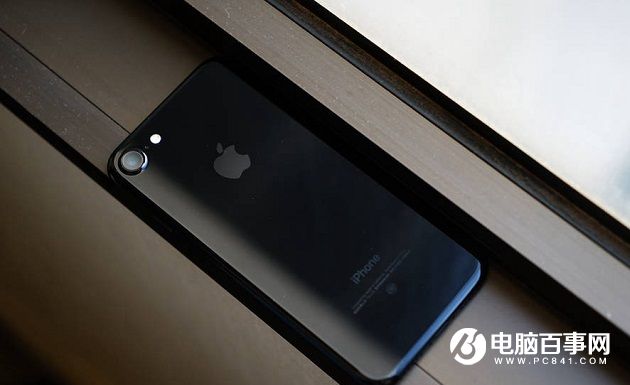 iPhone7 Plus黑色還是亮黑好看？黑色與亮黑色對比圖賞