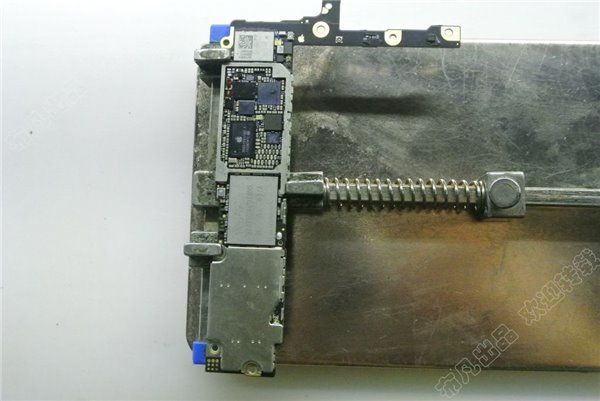 純手工操作:iPhone 6 Plus從16GB升級到128GB教程