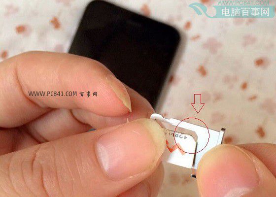 iPhone6 Plus安裝SIM卡教程