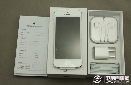 iPhone5開箱拆開包裝盒