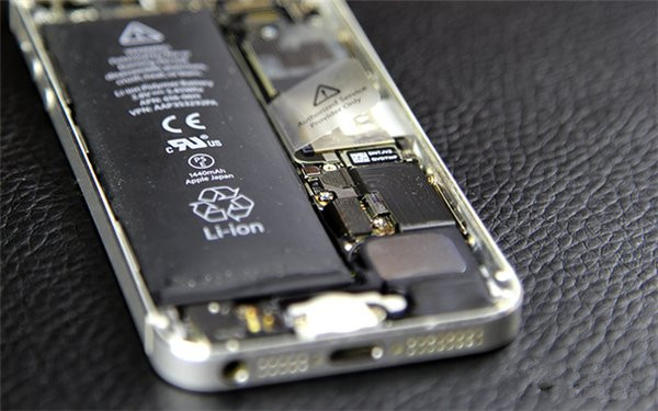 如何更換蘋果iPhone5電池？iPhone5換電池直播