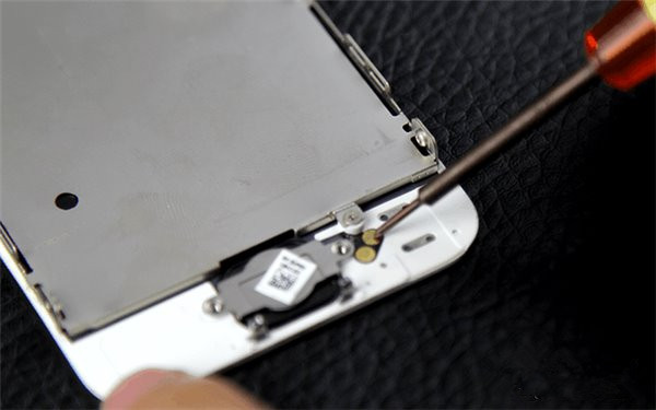 如何更換蘋果iPhone5電池？iPhone5換電池直播