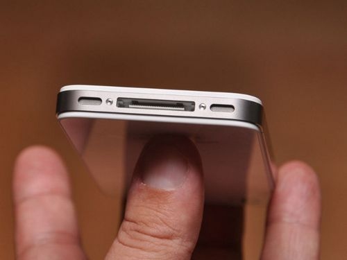 如何清除iPhone聽筒灰塵？