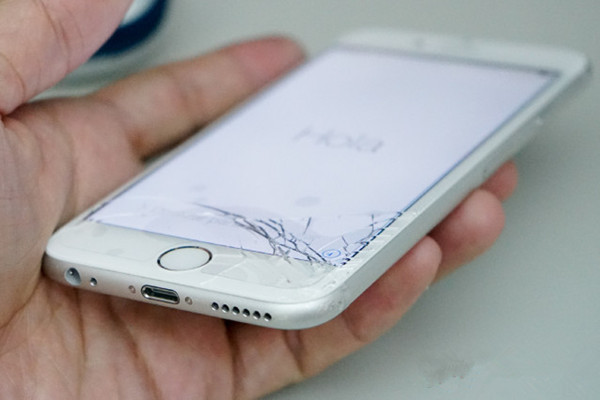 iPhone碎屏怎麼辦？如何保護iPhone屏幕