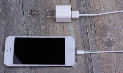 不要將iPhone用到關機再充電，危害比你想象的大