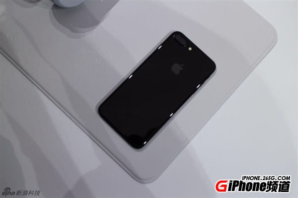 iPhone7亮黑色怎麼樣？亮黑色iPhone7多少錢？