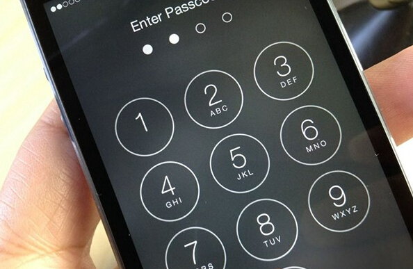 iOS9如何將時間設為鎖屏密碼