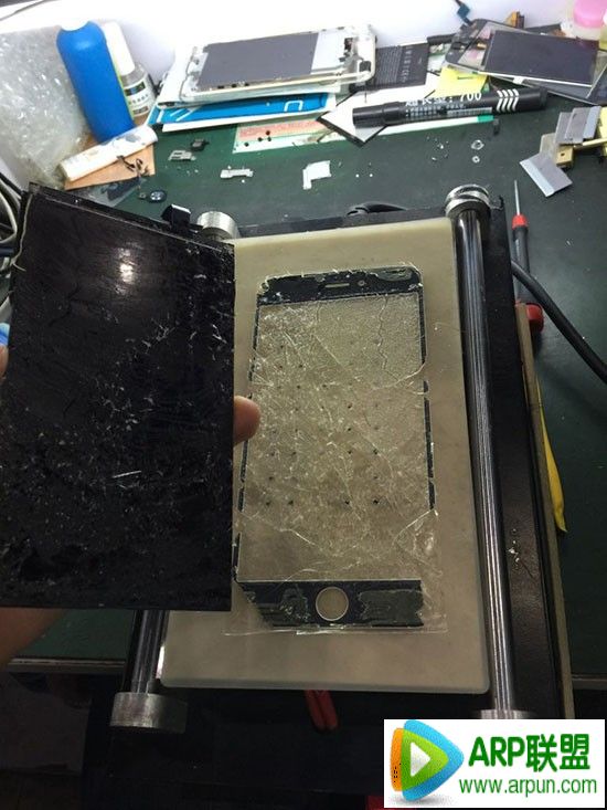 iPhone6 Plus屏幕碎了不用怕 手把手教你維修