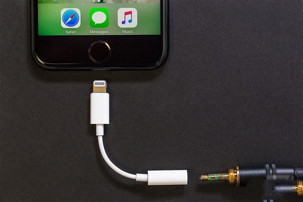 蘋果iPhone 7S/7S Plus/8支持無線充電嗎 