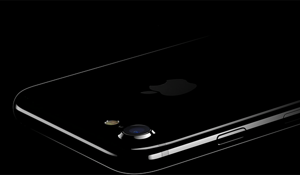 蘋果iPhone7亮光黑容易掉漆嗎？ 