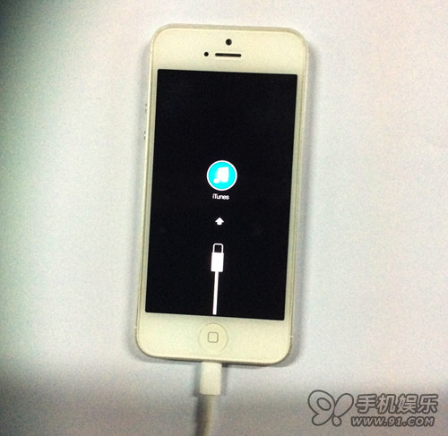 iOS 7完美越獄出現白蘋果怎麼辦?    